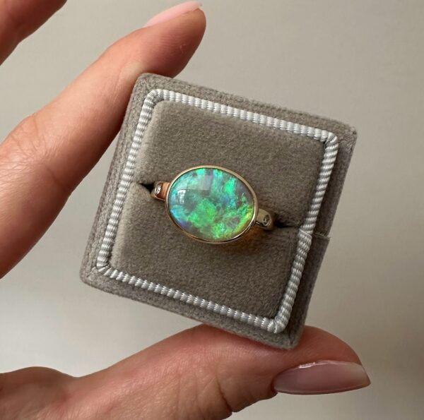 14K Yellow gold ring with Australian Crystal Opal and Diamonds SZ 7.25