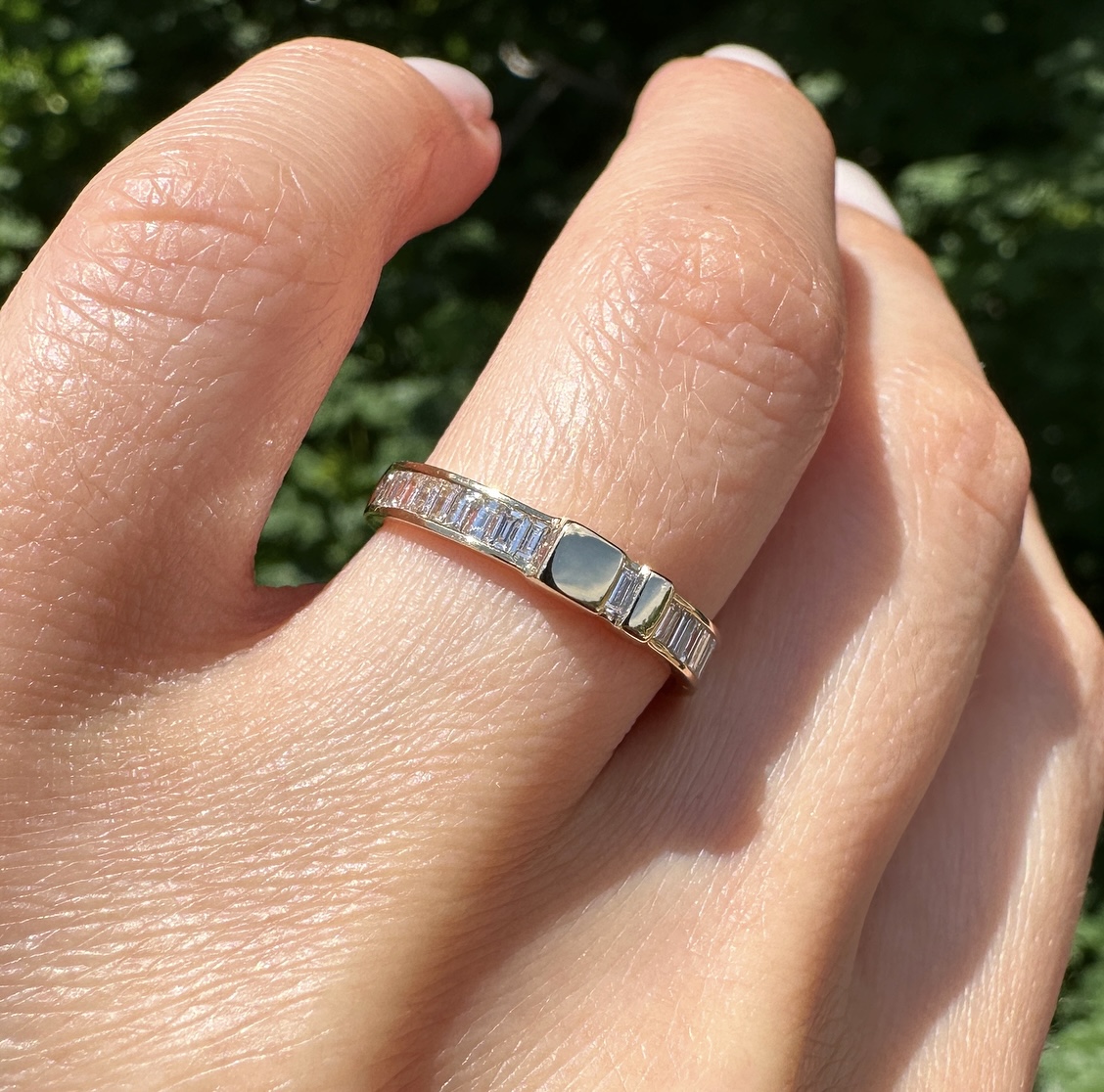 Baguette wedding band