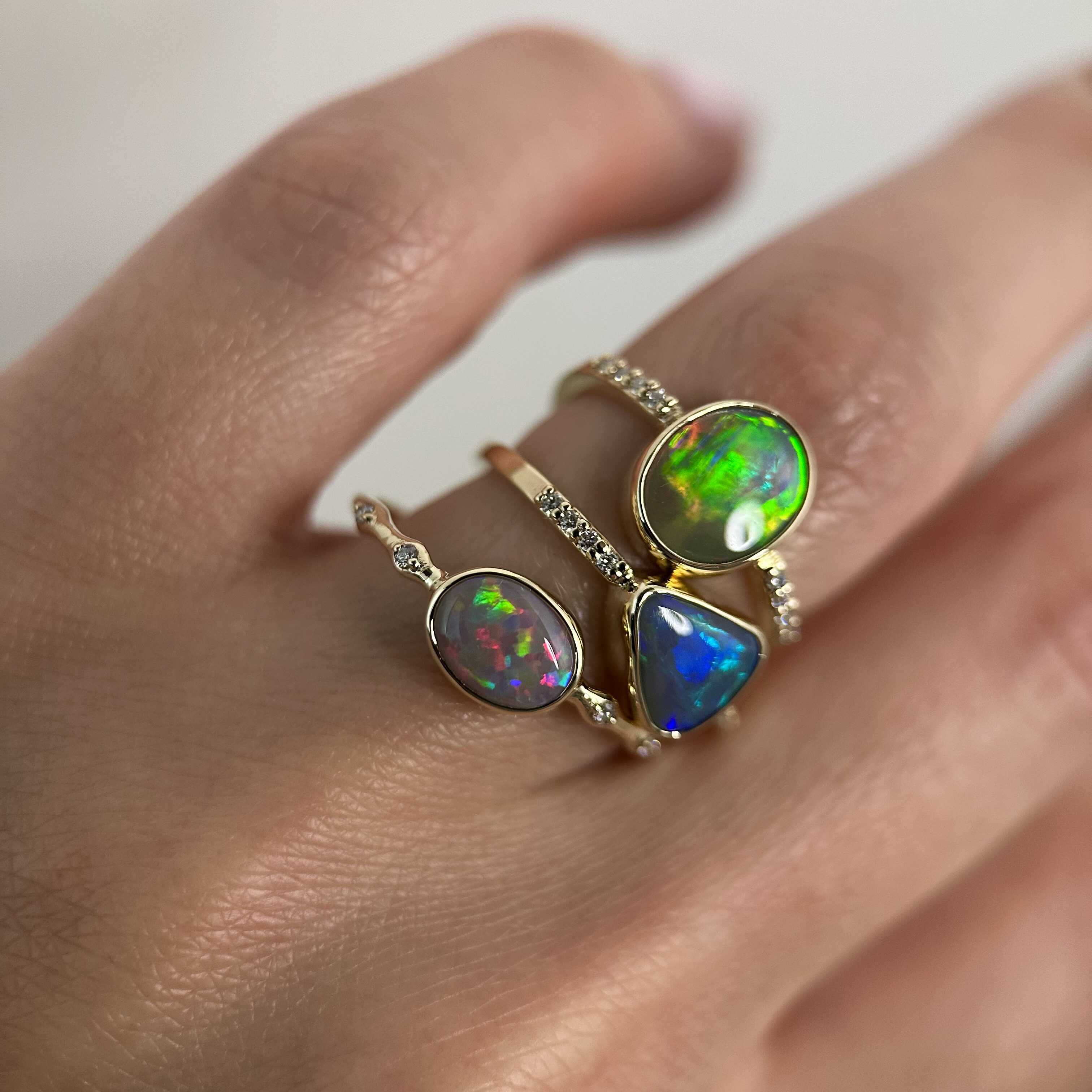 14K Yellow gold ring with Australian Dark Opal and Diamonds SZ 8.5 - Image 10