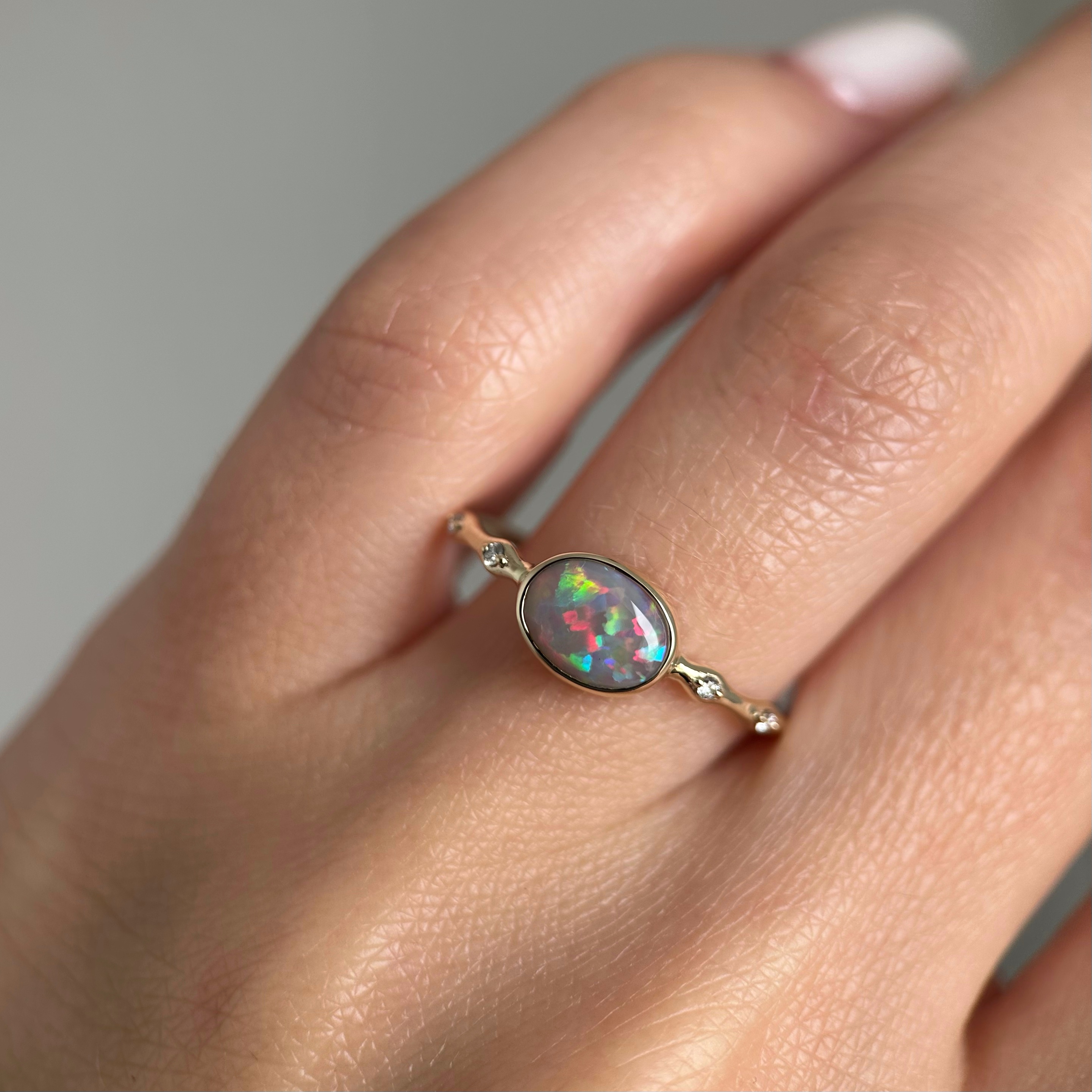 14K Yellow gold ring with Australian Dark Opal and Diamonds SZ 8.5 - Image 4