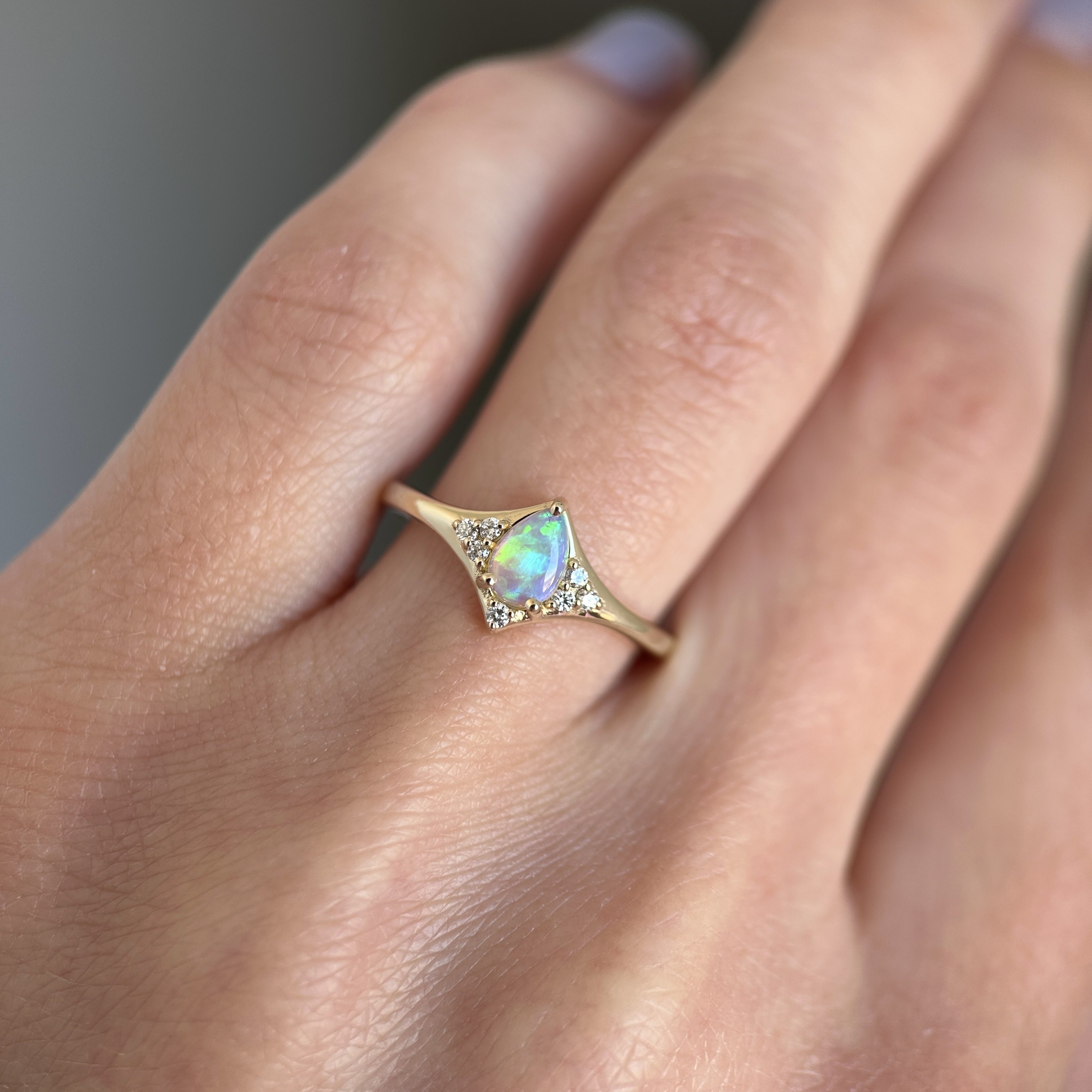 14K Yellow Gold Aurora ring with Australian Crystal Opal & Diamonds - Image 5