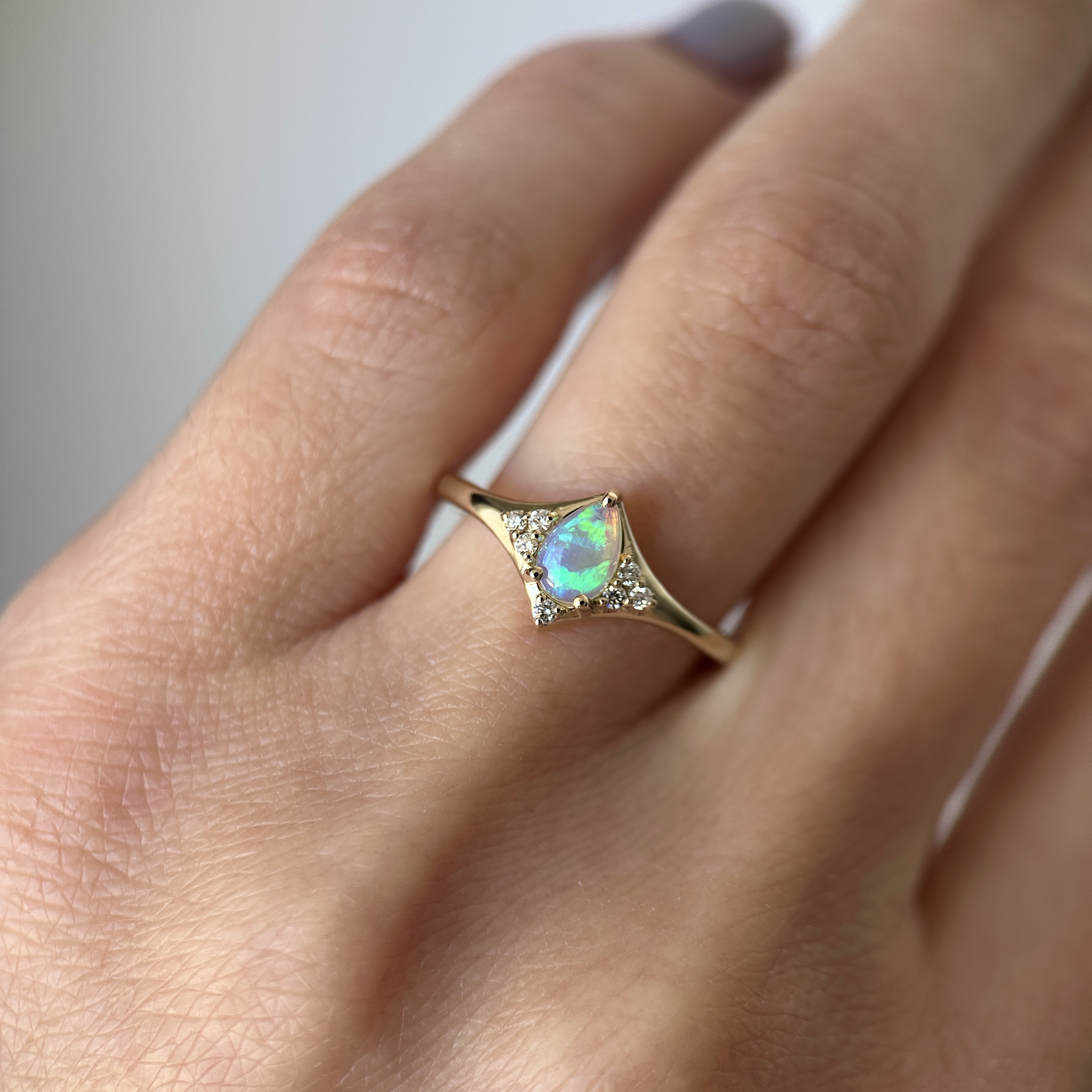14K Yellow Gold Aurora ring with Australian Crystal Opal & Diamonds - Image 6