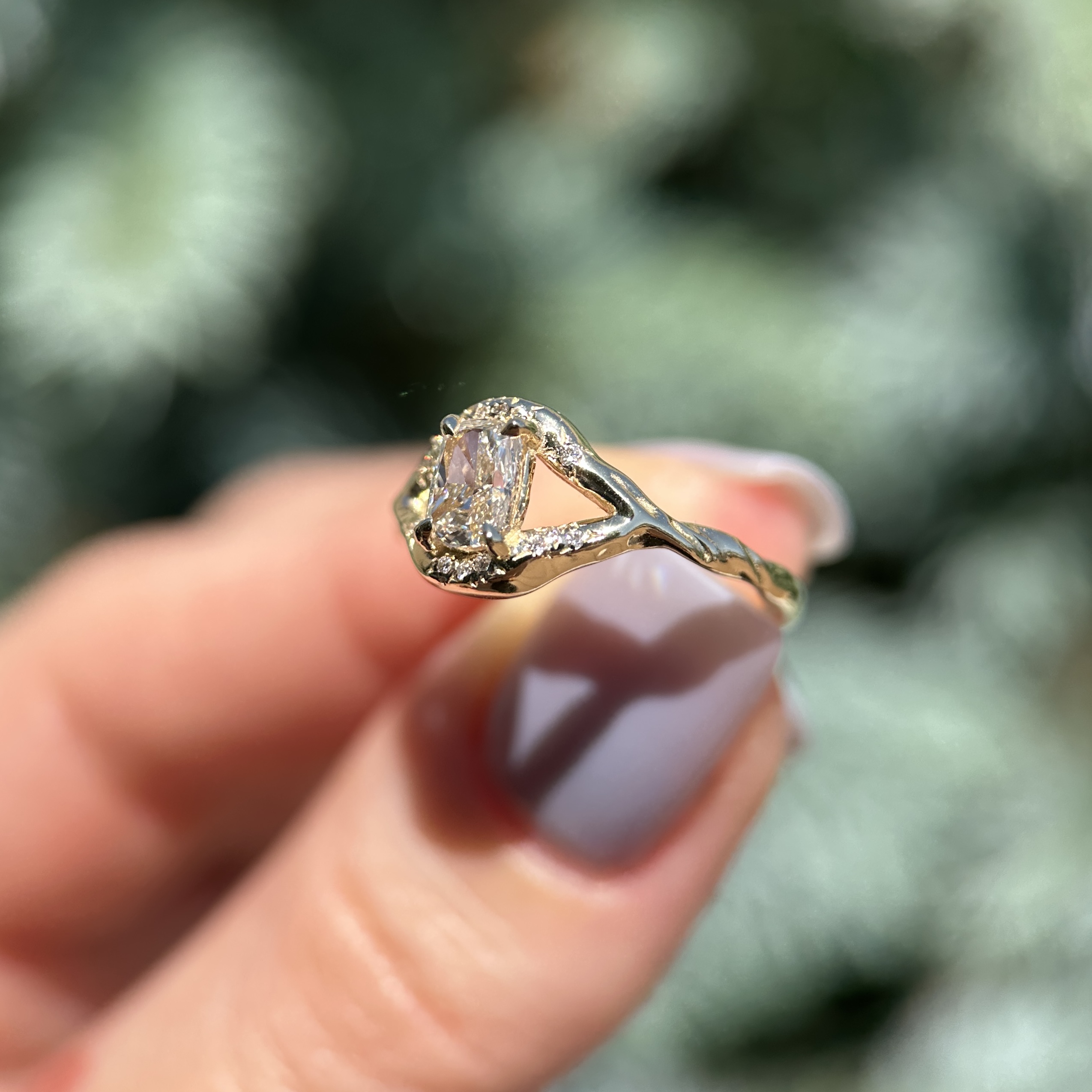 14K Yellow gold Theia ring with Champagne Diamond SZ 6 - Image 4