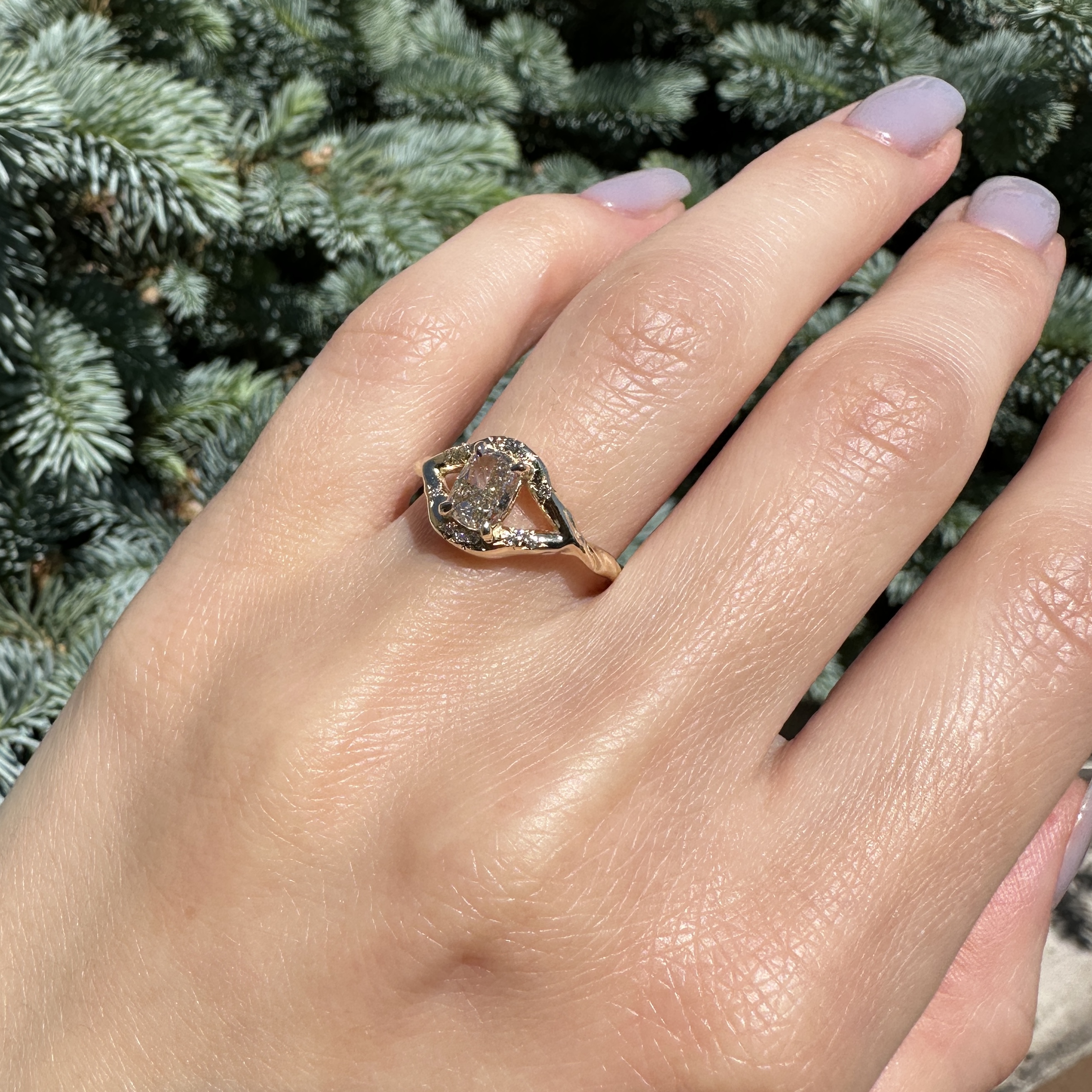 14K Yellow gold Theia ring with Champagne Diamond SZ 6 - Image 6