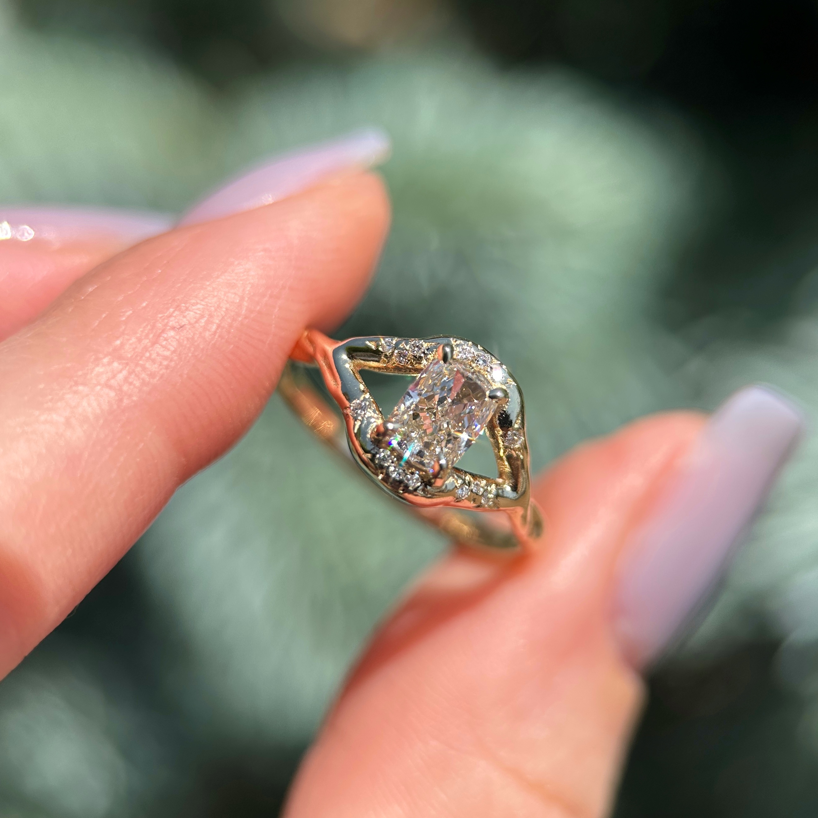 14K Yellow gold Theia ring with Champagne Diamond SZ 6