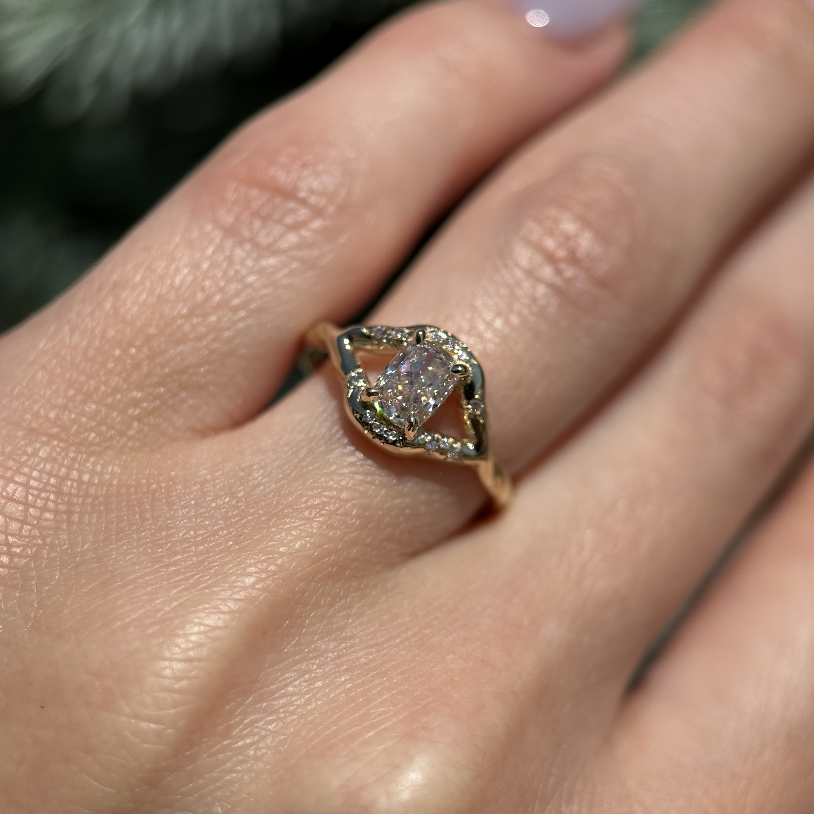 14K Yellow gold Theia ring with Champagne Diamond SZ 6 - Image 2