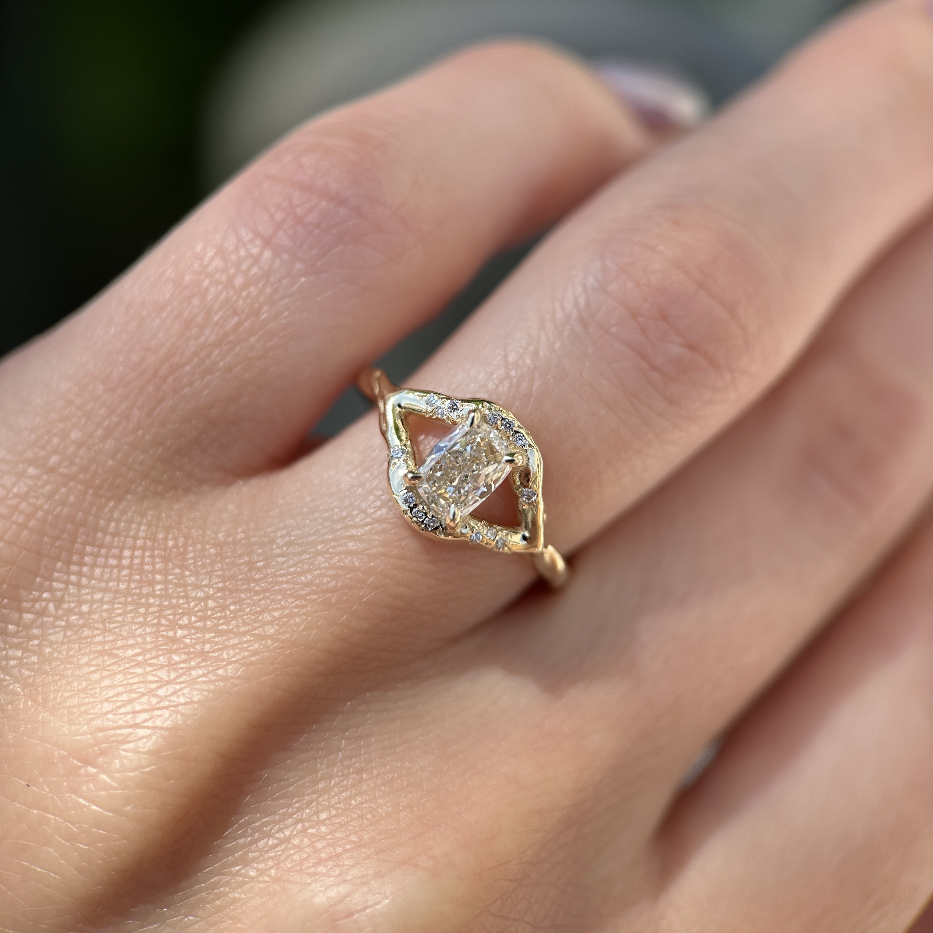 14K Yellow gold Theia ring with Champagne Diamond SZ 6 - Image 3