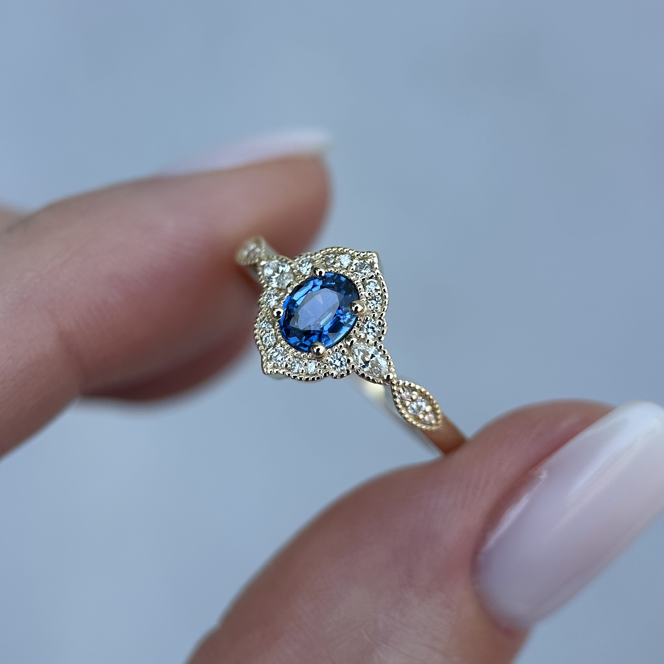14K Yellow gold Aveline ring with Blue sapphire and Diamonds SZ 7 - Image 5