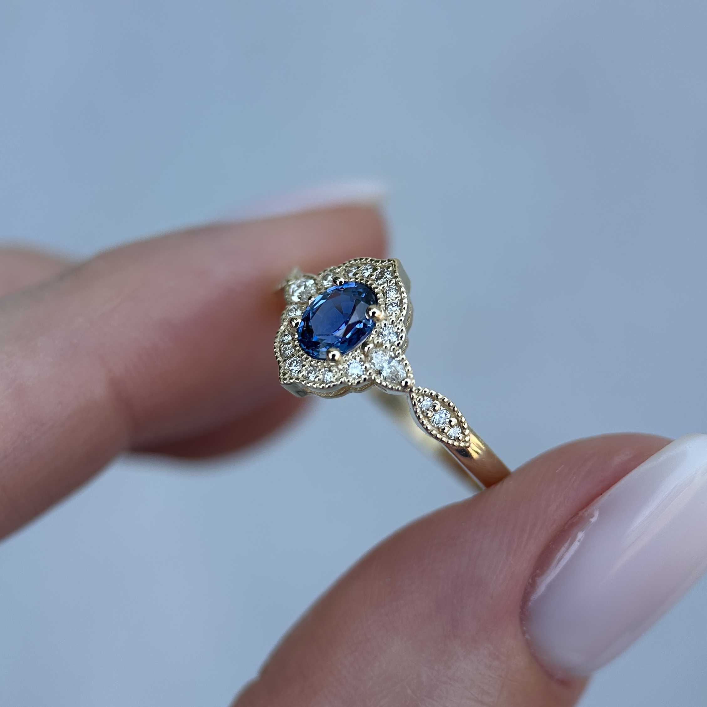 14K Yellow gold Aveline ring with Blue sapphire and Diamonds SZ 7 - Image 6