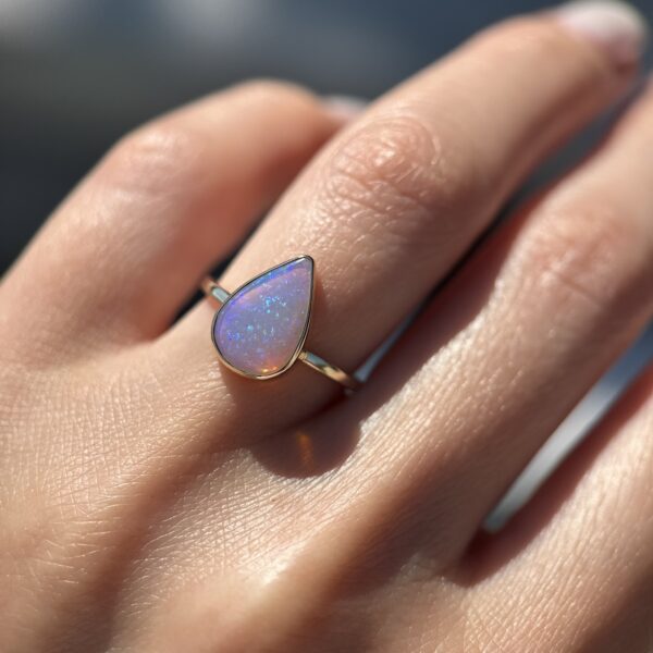 14K Yellow gold ring with Australian Crystal Opal SZ 5