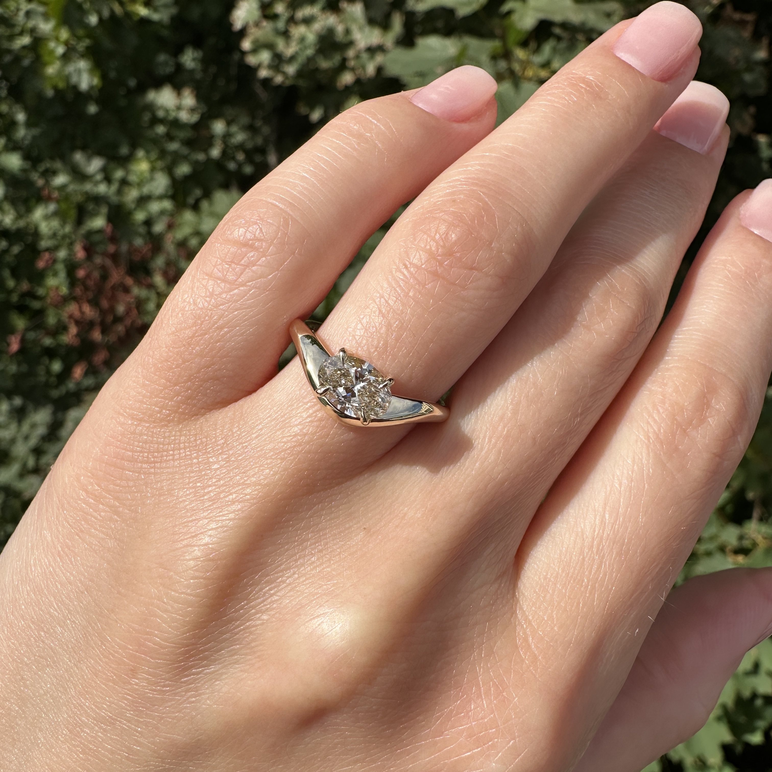 14K Yellow Gold Caia ring with Champagne Diamond SZ 7 - Image 6