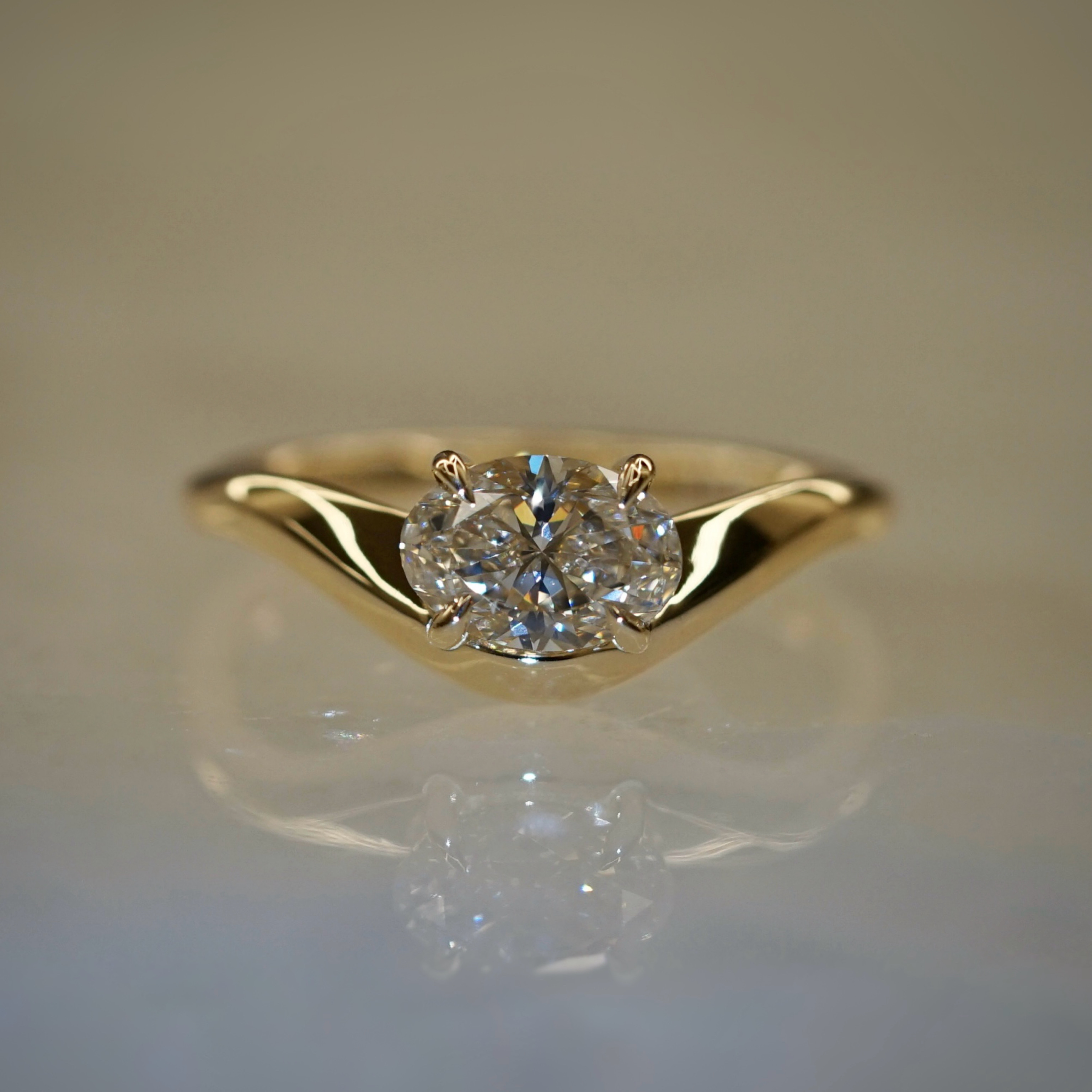 14K Yellow Gold Caia ring with Champagne Diamond SZ 7 - Image 2