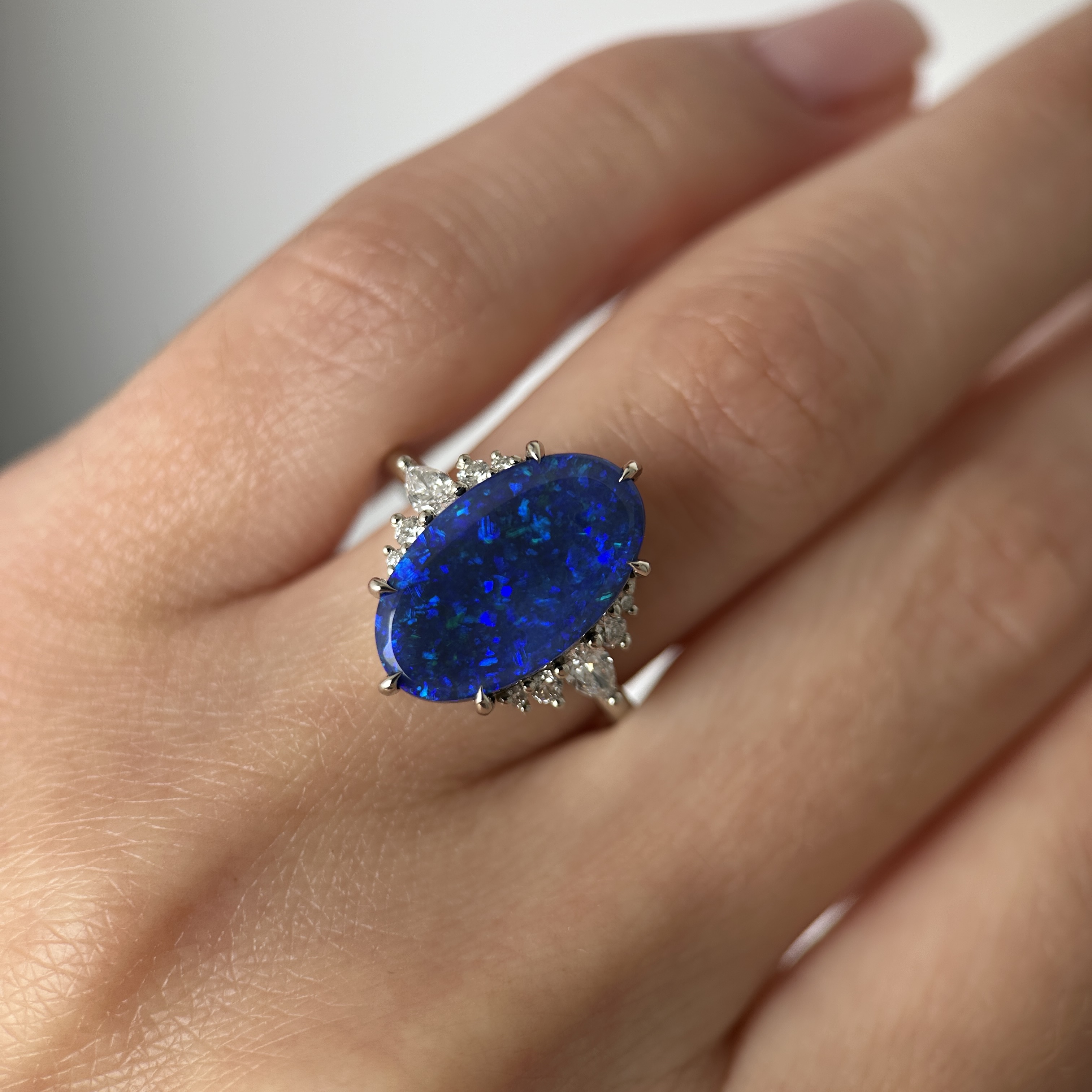 14K White gold ring with Australian Black Opal and Diamonds SZ 7 - Image 5