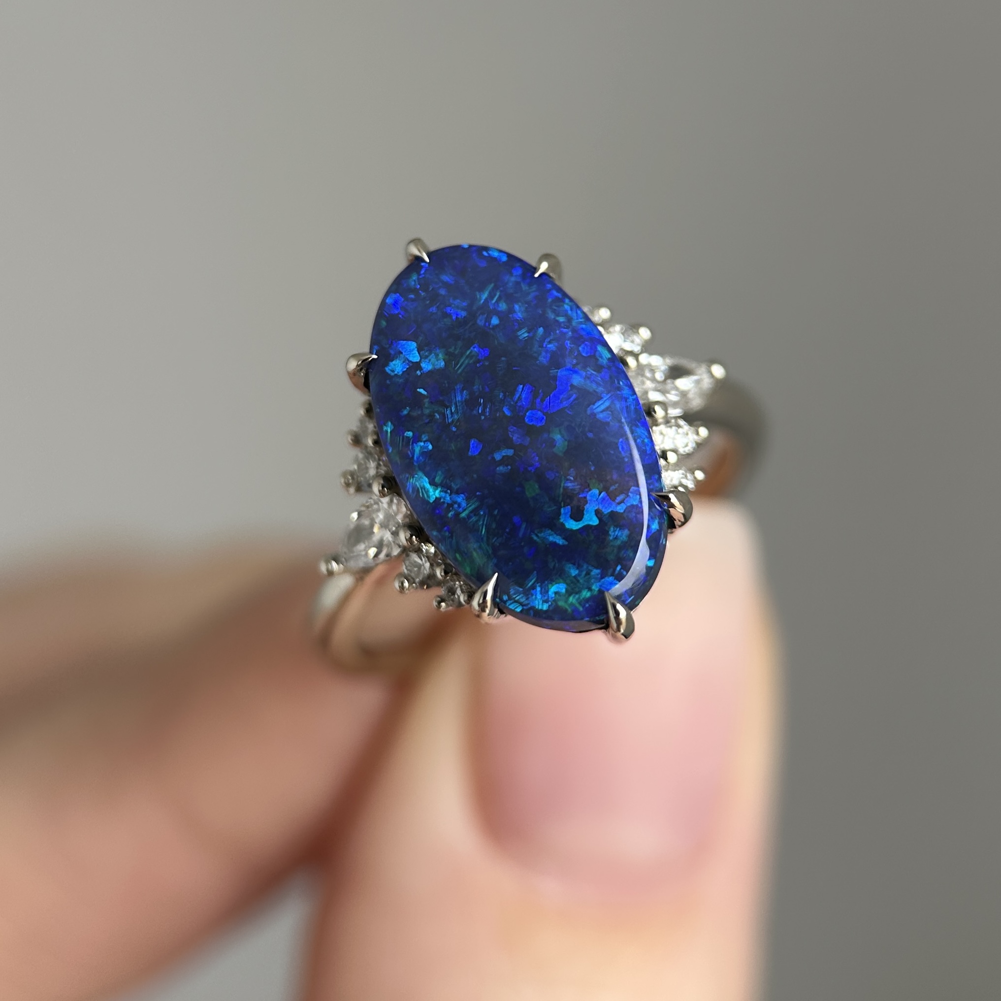 14K White gold ring with Australian Black Opal and Diamonds SZ 7 - Image 7
