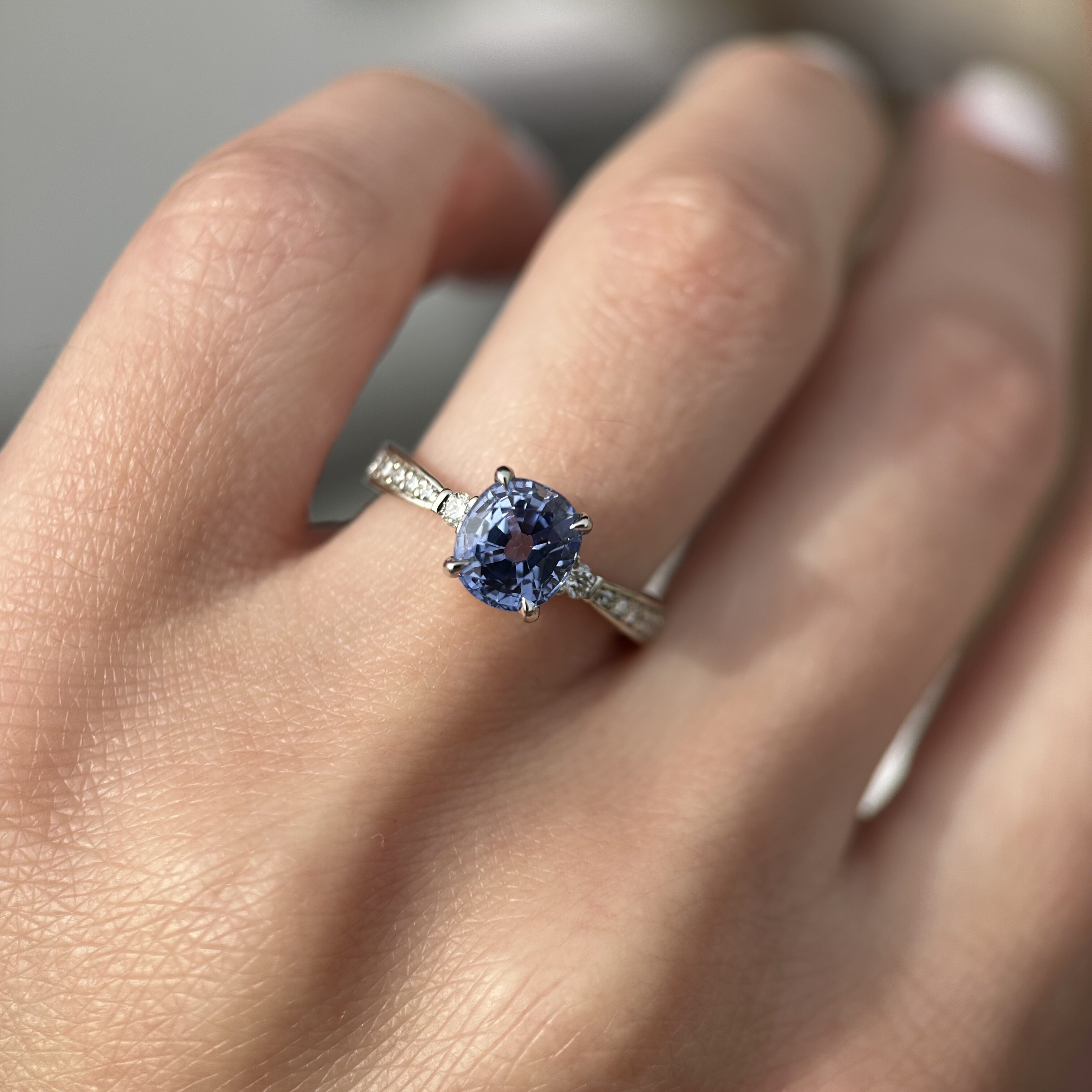 14K White Gold Aria ring with Blue Sapphire & Diamonds SZ 5 - Image 11