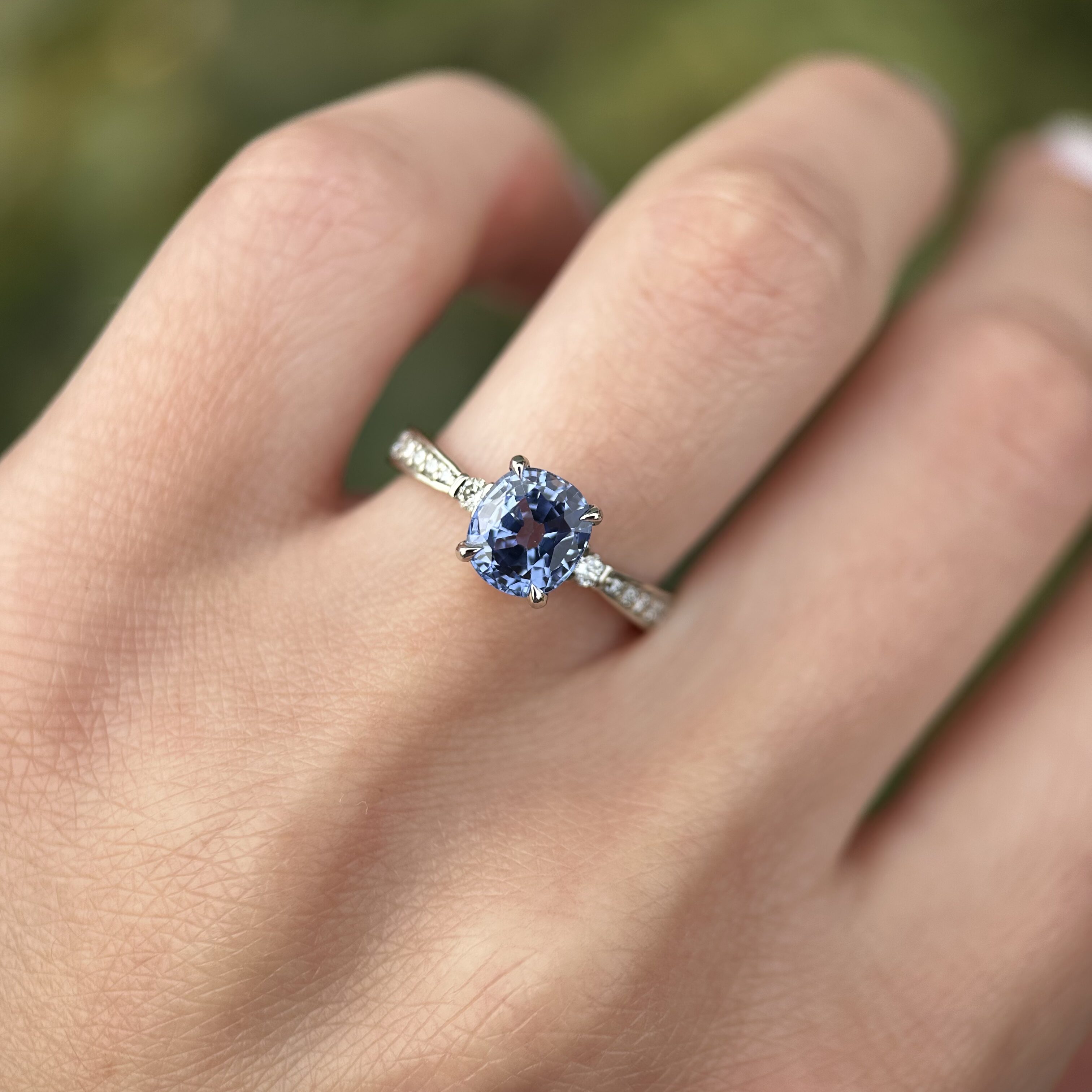 14K White Gold Aria ring with Blue Sapphire & Diamonds SZ 5 - Image 15