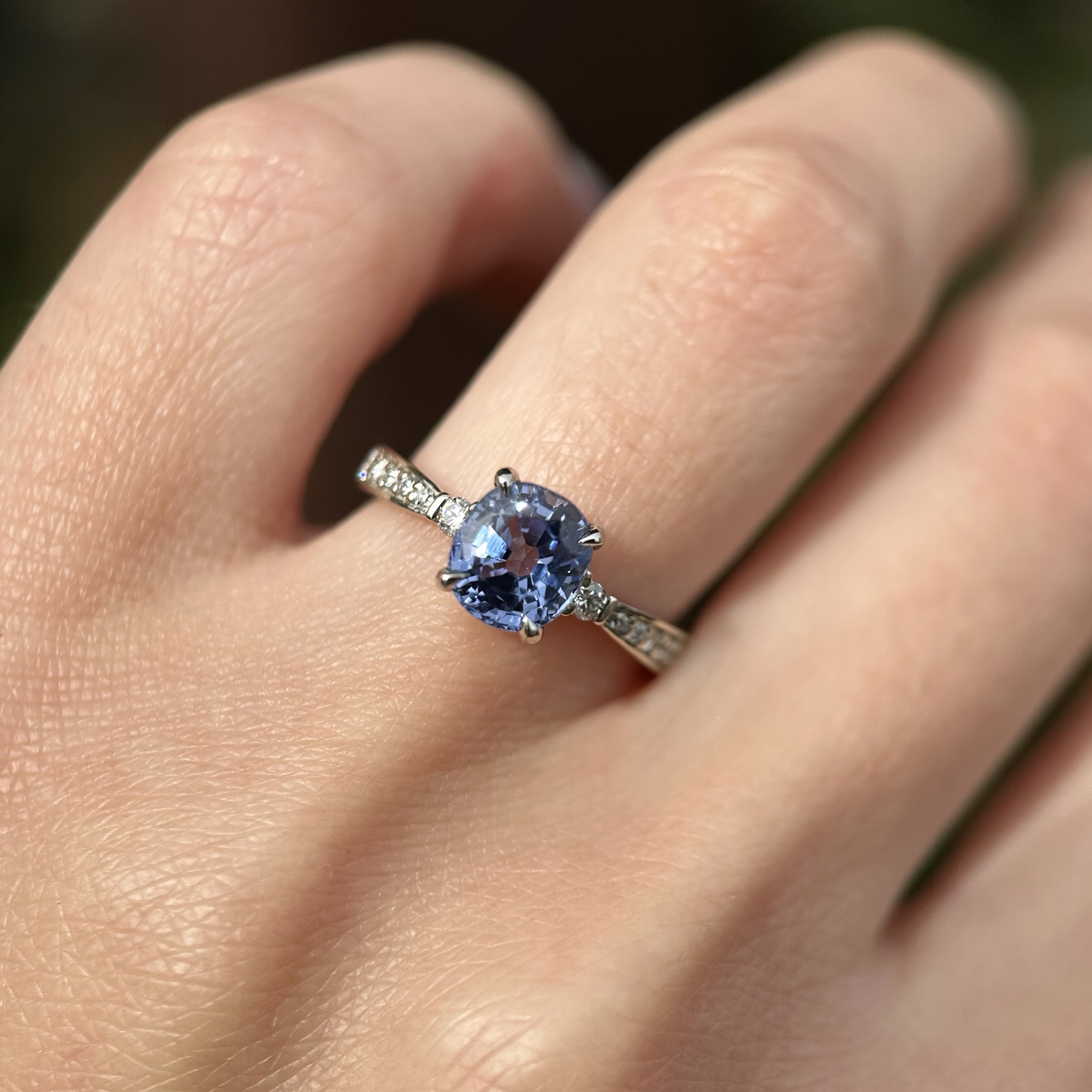 14K White Gold Aria ring with Blue Sapphire & Diamonds SZ 5 - Image 9