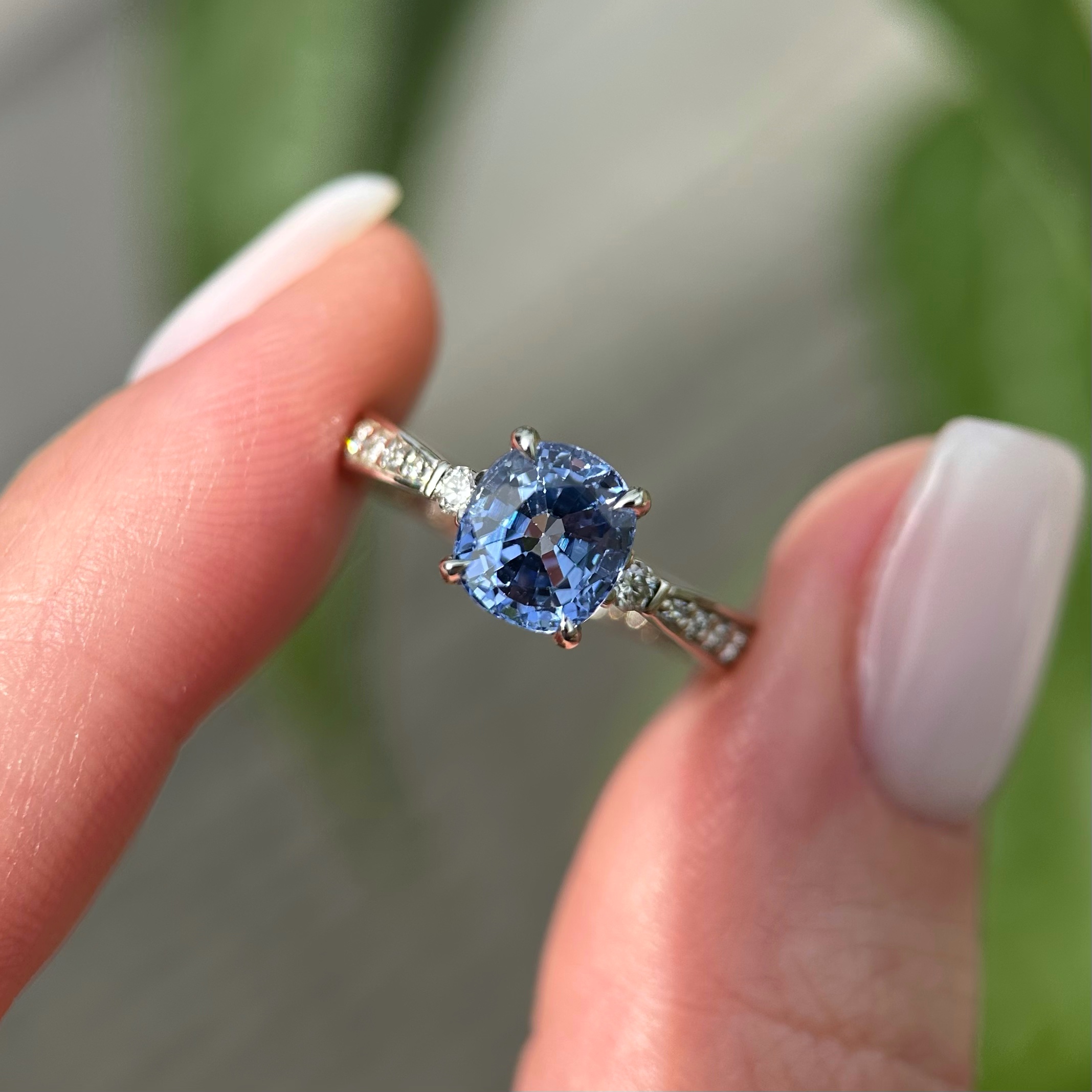 14K White Gold Aria ring with Blue Sapphire & Diamonds SZ 5 - Image 16