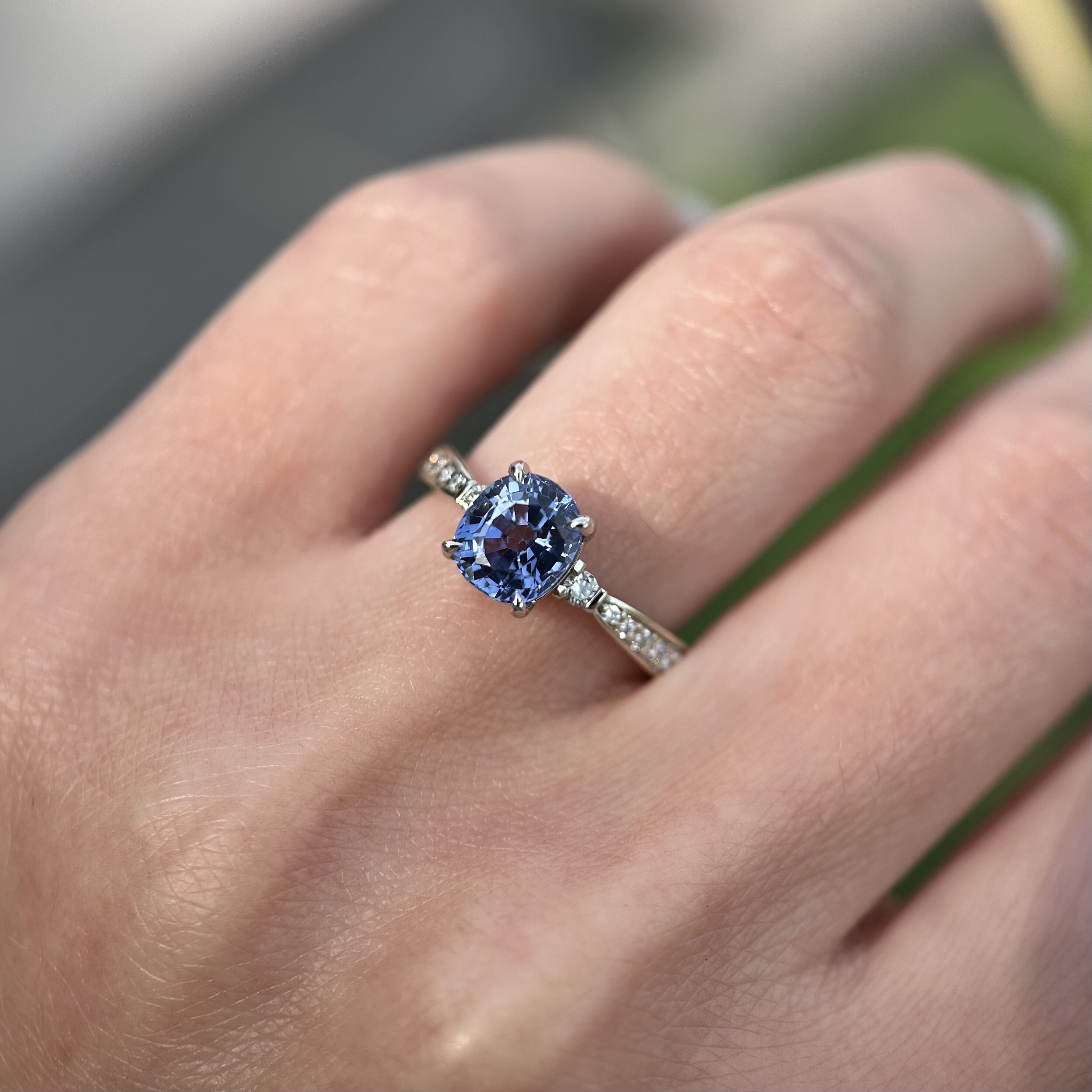 14K White Gold Aria ring with Blue Sapphire & Diamonds SZ 5 - Image 17