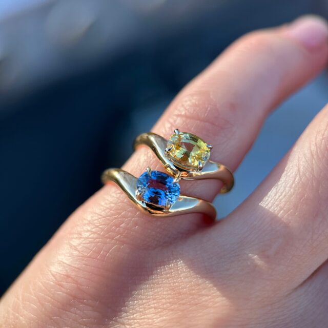 Sapphire Caia Rings ✨ Blue sapphire ring is SZ 7, Yellow sapphire ring is SZ 5 - both can be resized (please send a DM/email before placing an order).