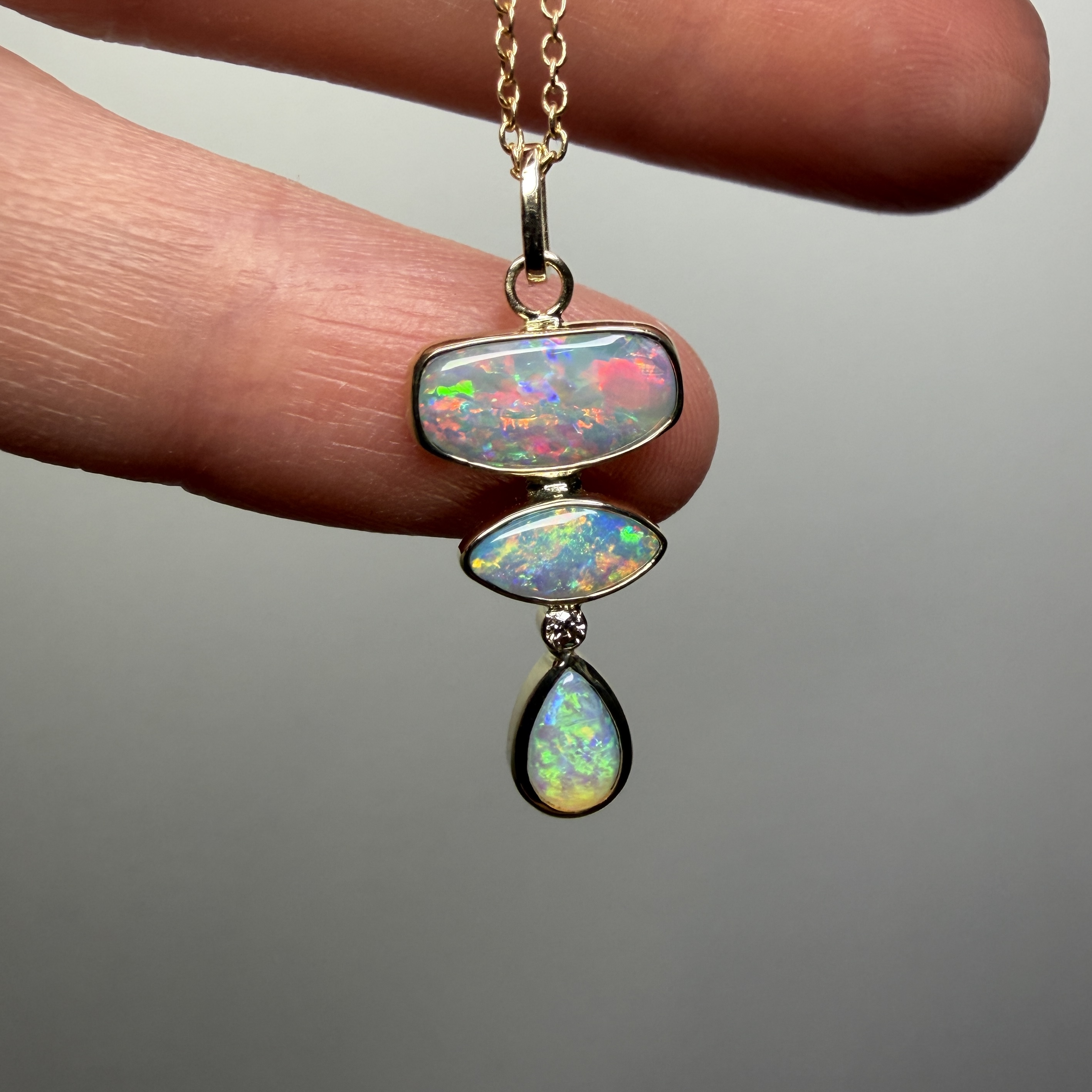 14K Yellow gold pendant with Australian Crystal Opals and Champagne Diamond - Image 2