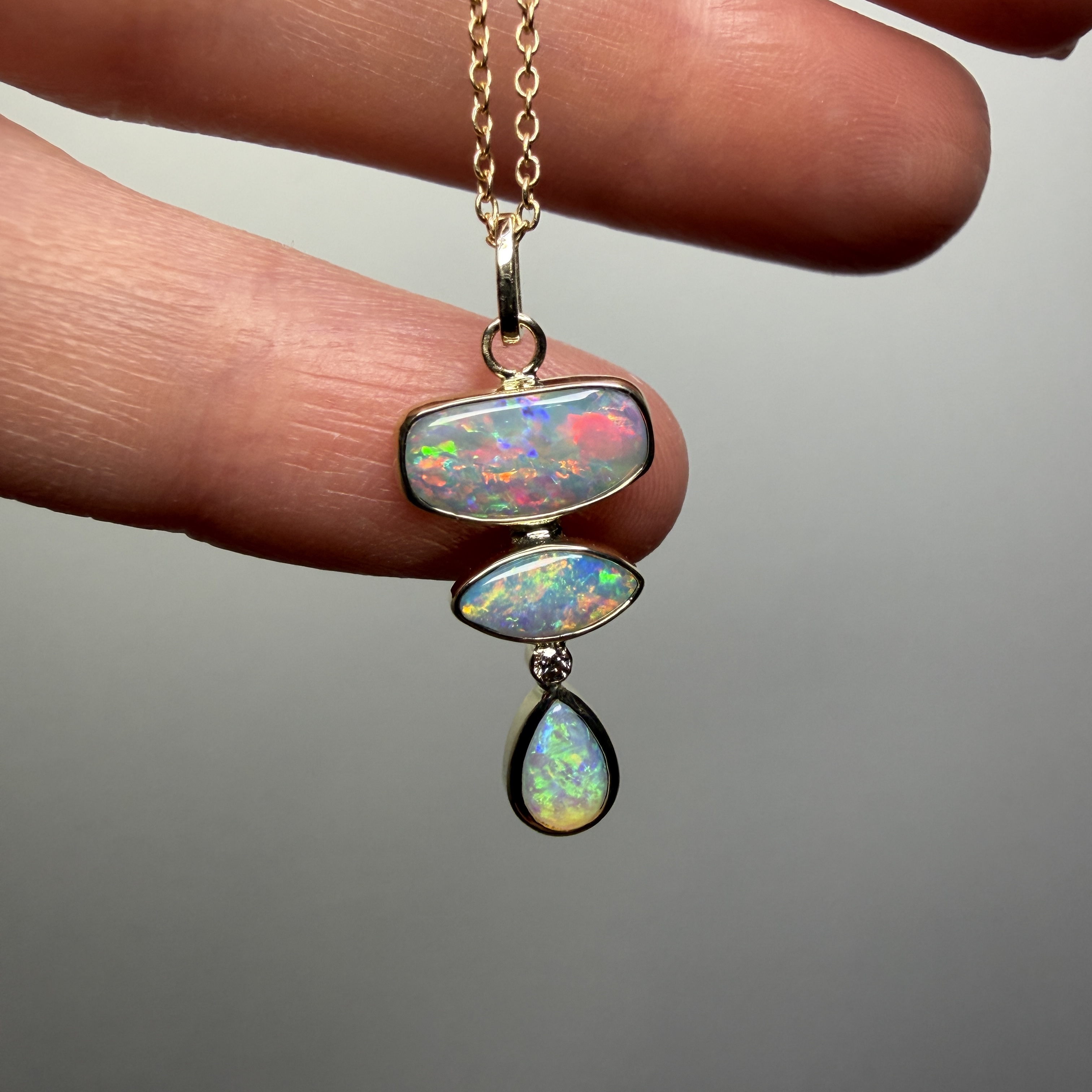 14K Yellow gold pendant with Australian Crystal Opals and Champagne Diamond - Image 3