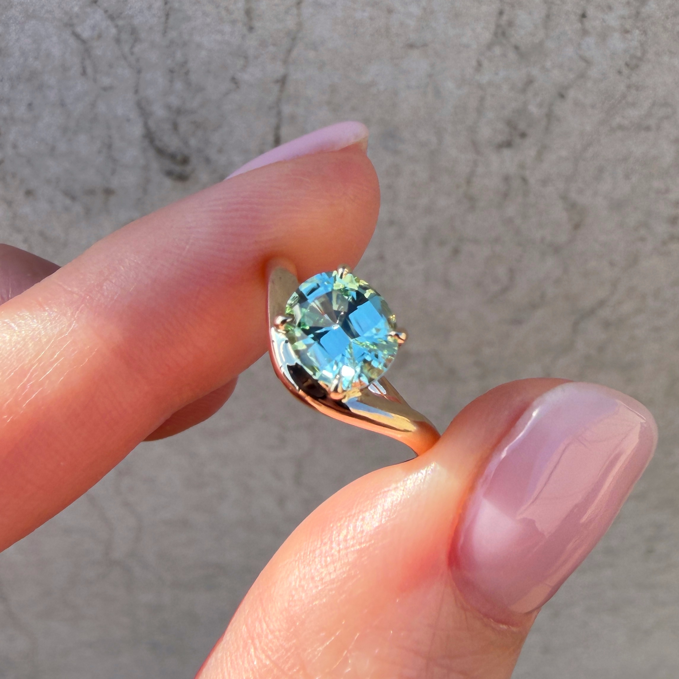 Custom-made 14K Yellow Gold Caia Mini ring with Sapphire - Image 2